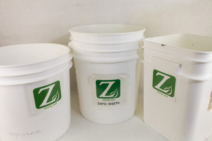 Plastic compost buckets - #184
