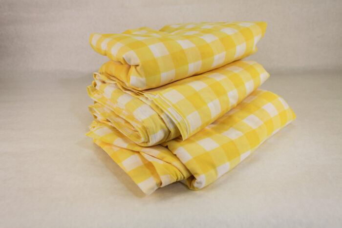Assorted tablecloths - #196 - Image 11