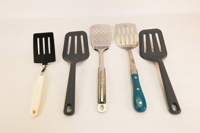 Assorted serving utensils - #39 - Image 3